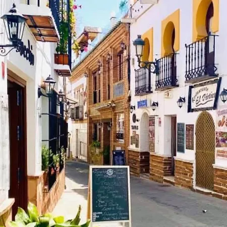 Casa Paz - 2 Bedroom - Terrace Views & Hot Tub *