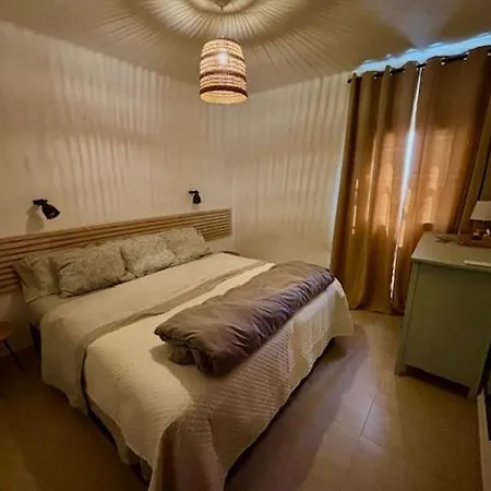 Casa Paz - 2 Bedroom - Terrace Views & Hot Tub * Nerja