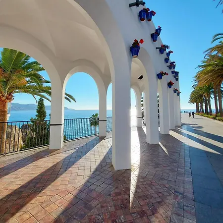 Casa Paz - 2 Bedroom - Terrace Views & Hot Tub Appartamento *