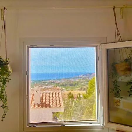 Casa Paz - 2 Bedroom - Private Terrace Views