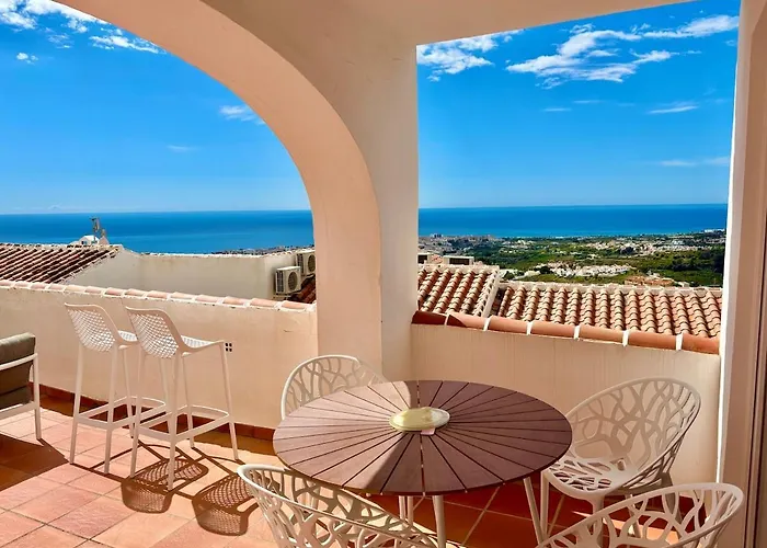 Casa Paz - 2 Bedroom - Private Terrace Views * Nerja